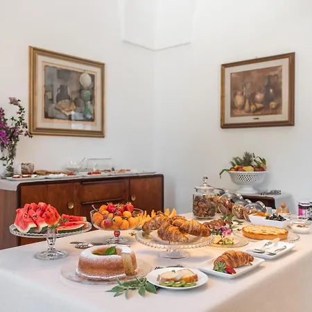 Bed & Breakfast Lavilla & Relax