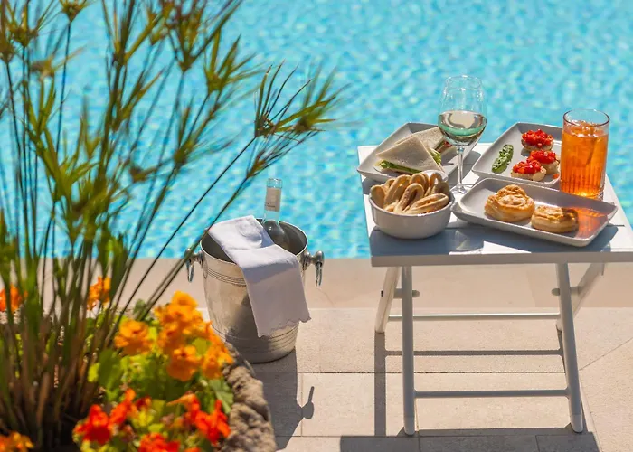 Lavilla & Relax Bed & Breakfast